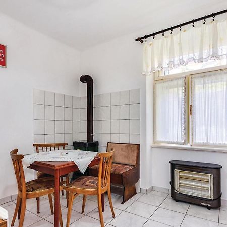 1 Bedroom Beautiful Apartment In Bakar Exterior photo